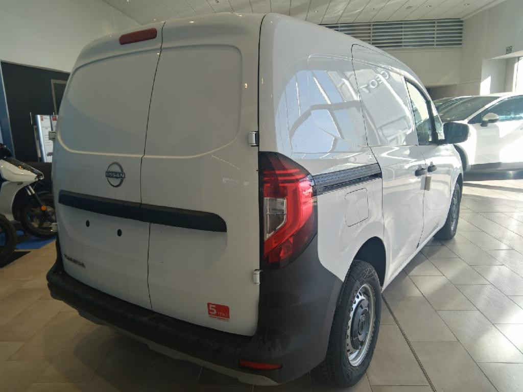 NISSAN TOWNSTAR