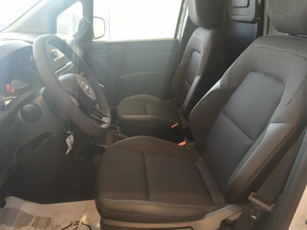 NISSAN TOWNSTAR
