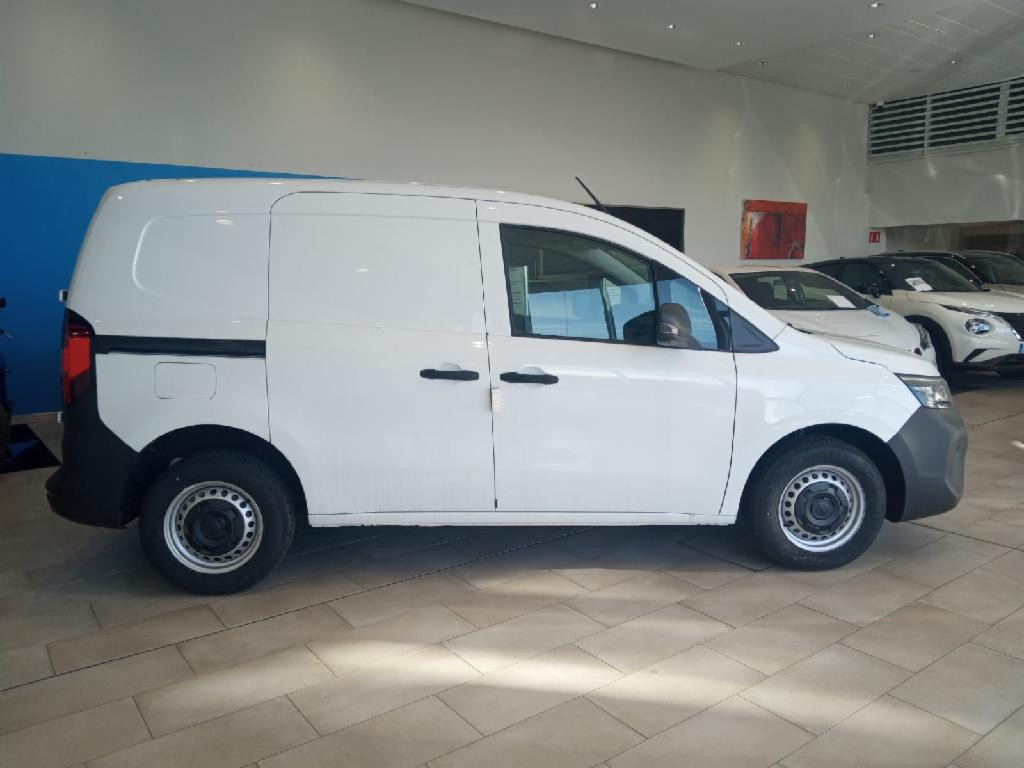 NISSAN TOWNSTAR