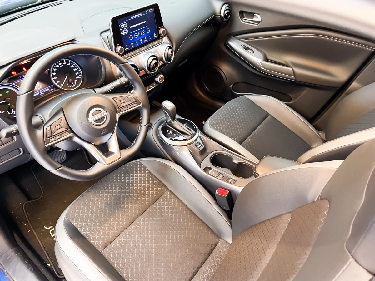 NISSAN JUKE