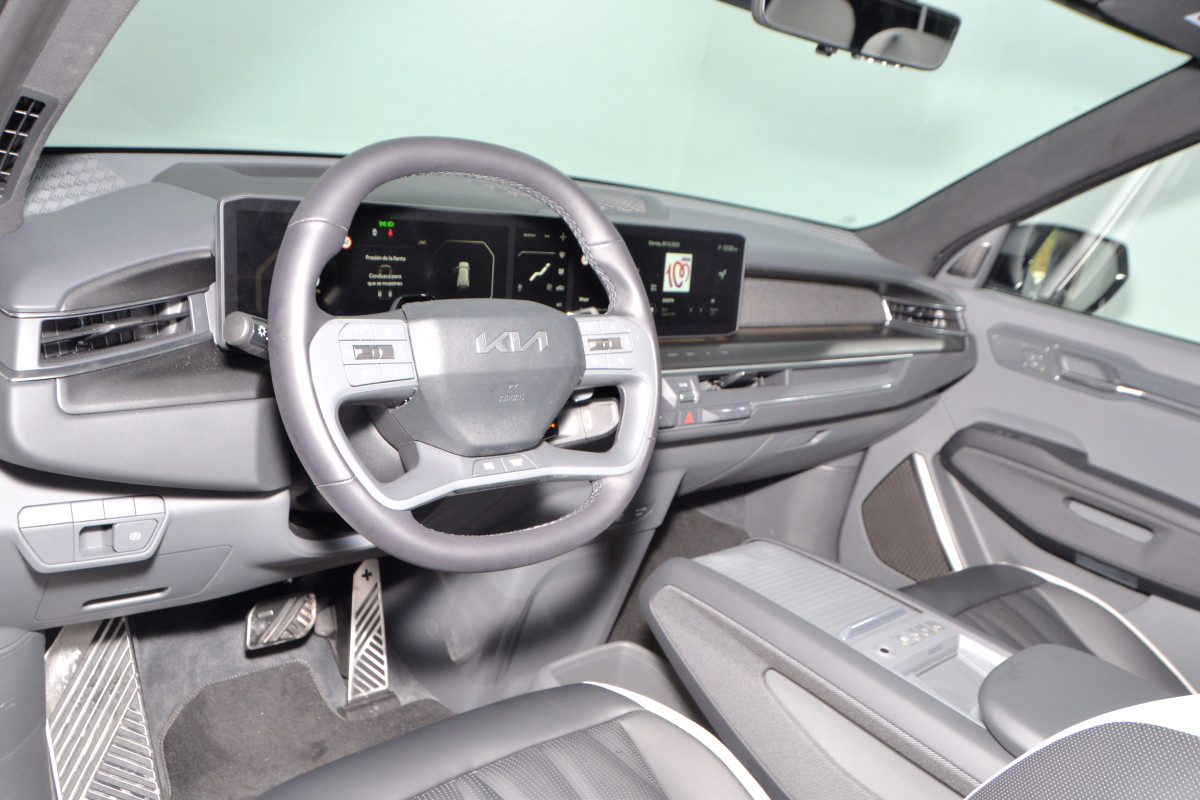 KIA EV9
