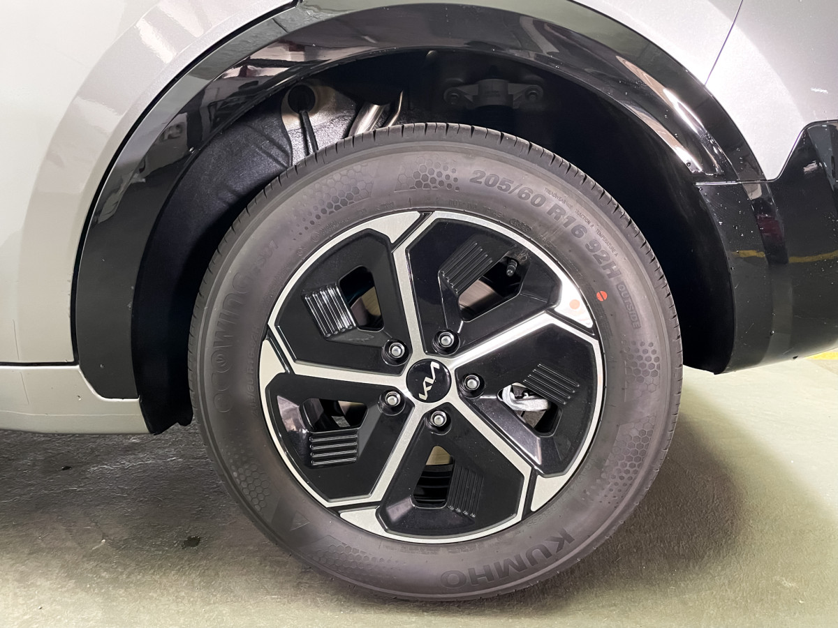 KIA NIRO