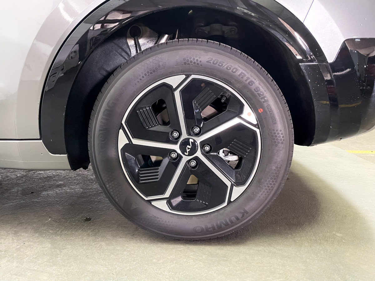 KIA NIRO