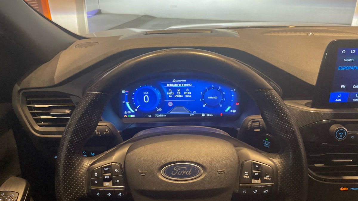 FORD KUGA