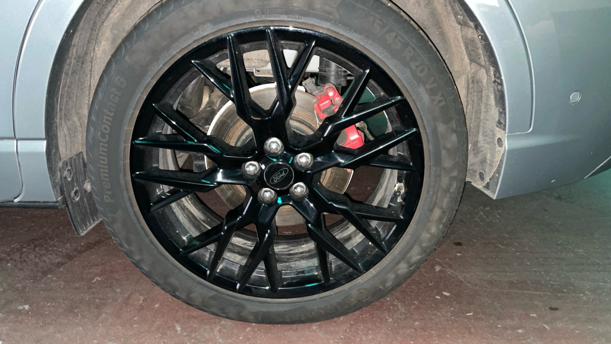 FORD KUGA