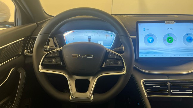 BYD SEAL U