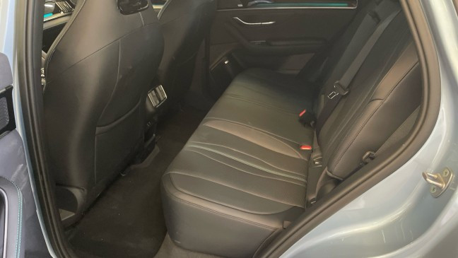 BYD SEAL U DM-i