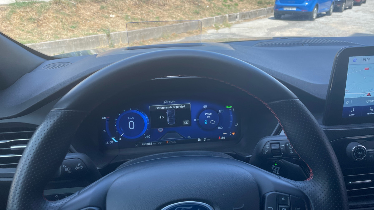 FORD KUGA