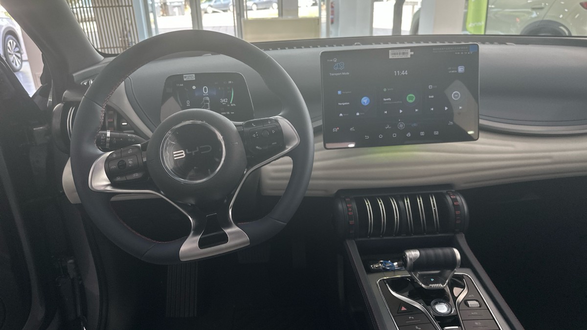 BYD ATTO 3