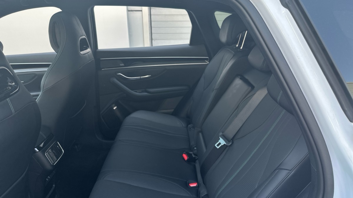 BYD SEAL U DM-i