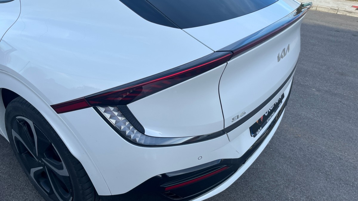KIA EV6