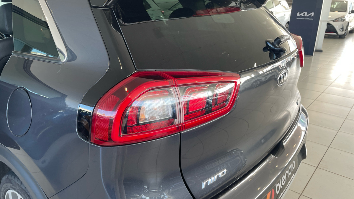 KIA NIRO