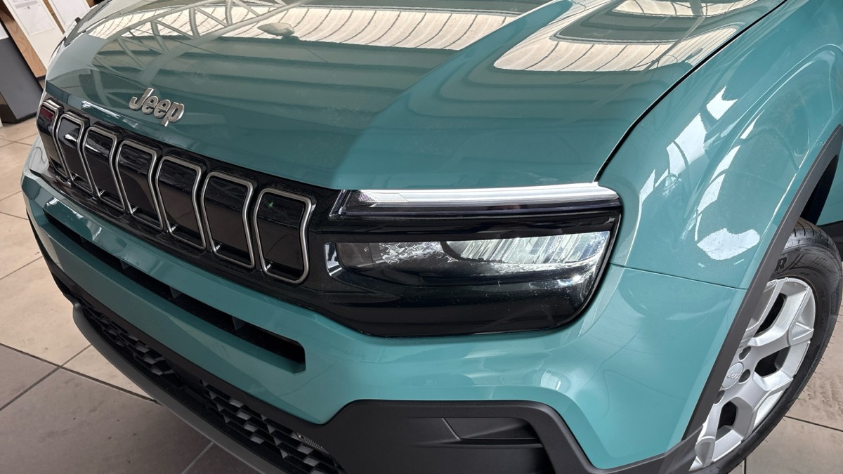 JEEP AVENGER