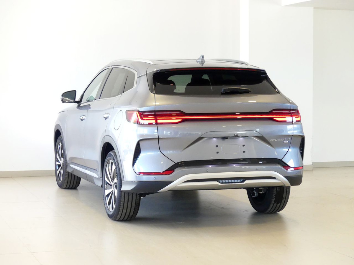 BYD SEAL U DM-i
