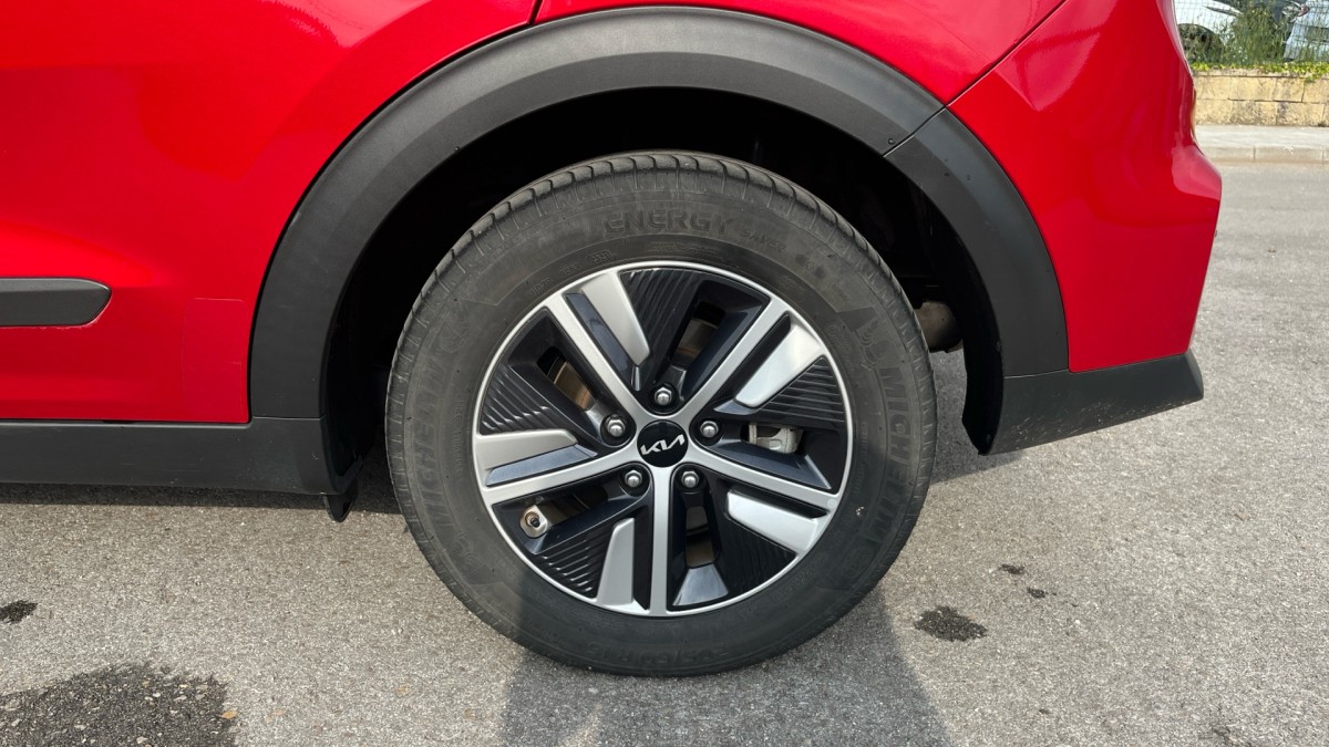 KIA NIRO