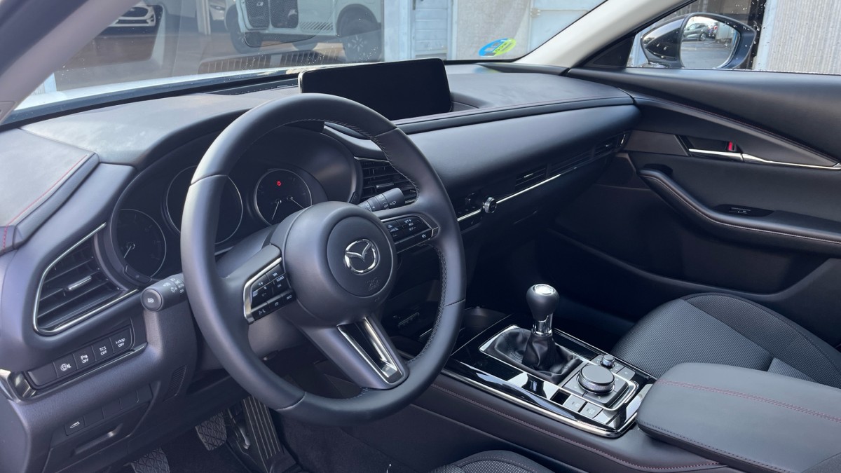 MAZDA CX-30