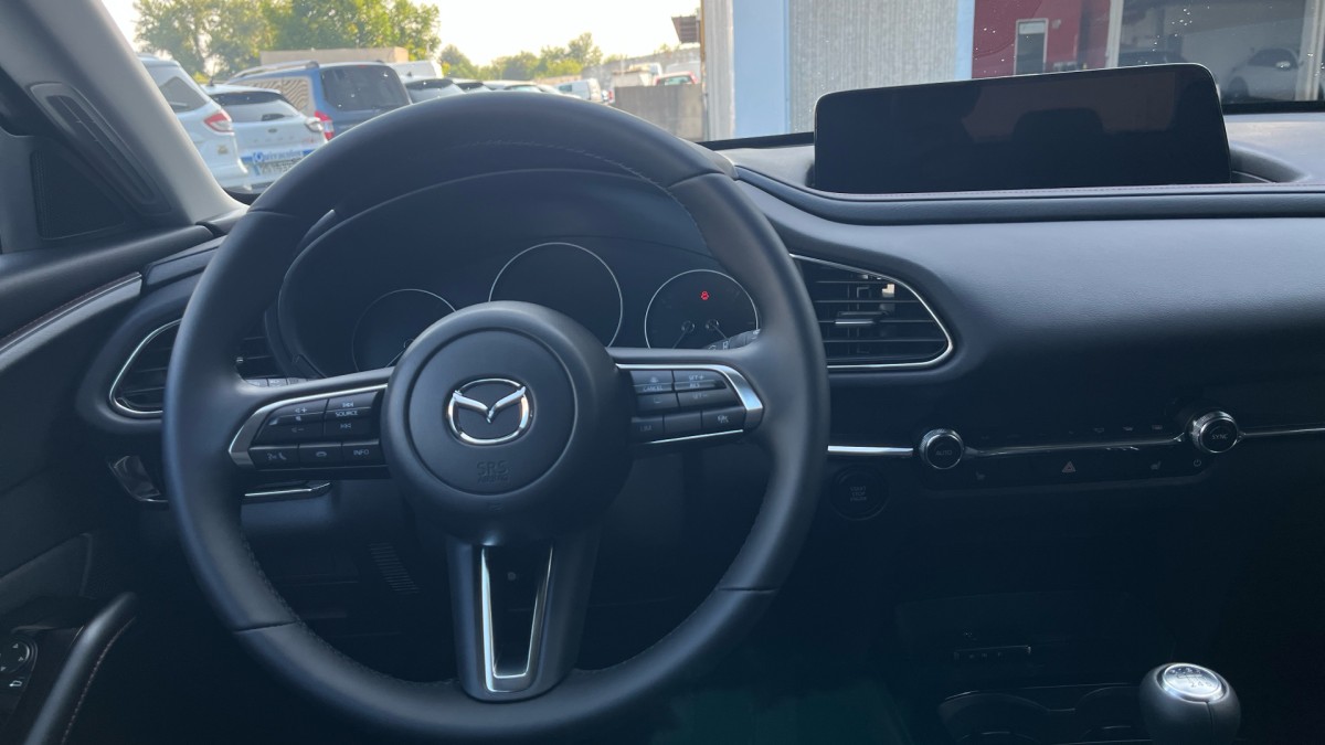 MAZDA CX-30