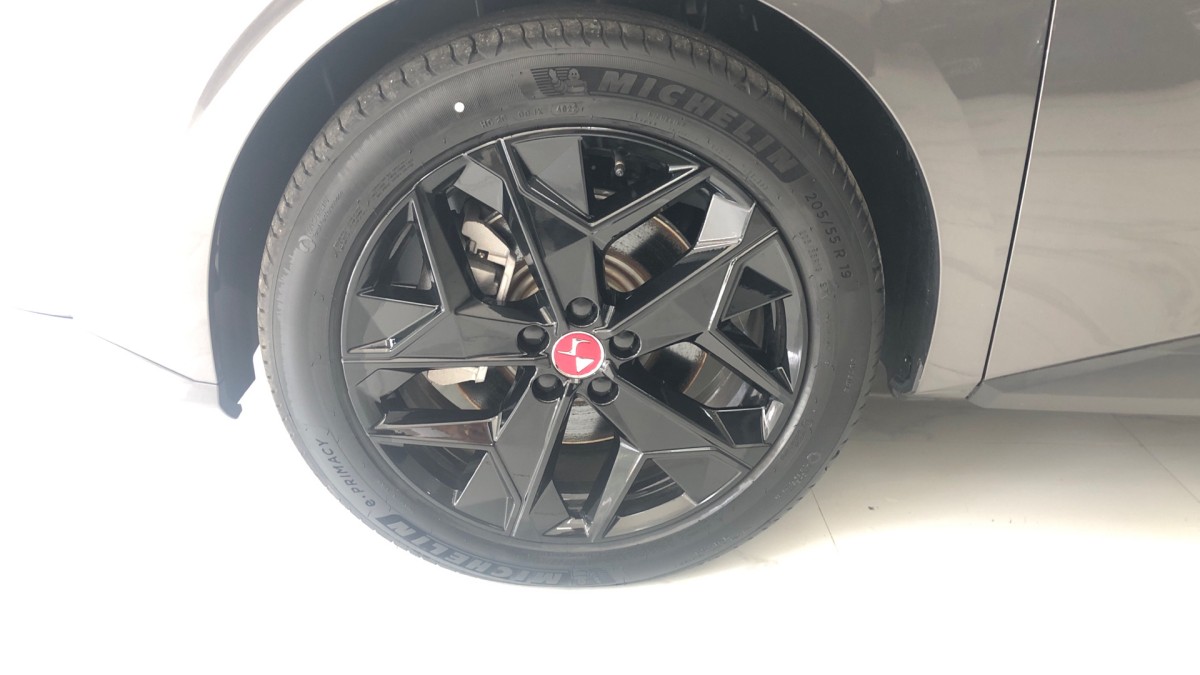 DS DS 4