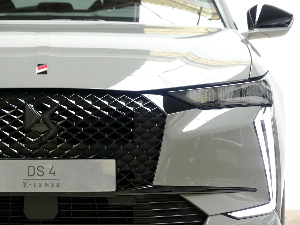 DS DS 4