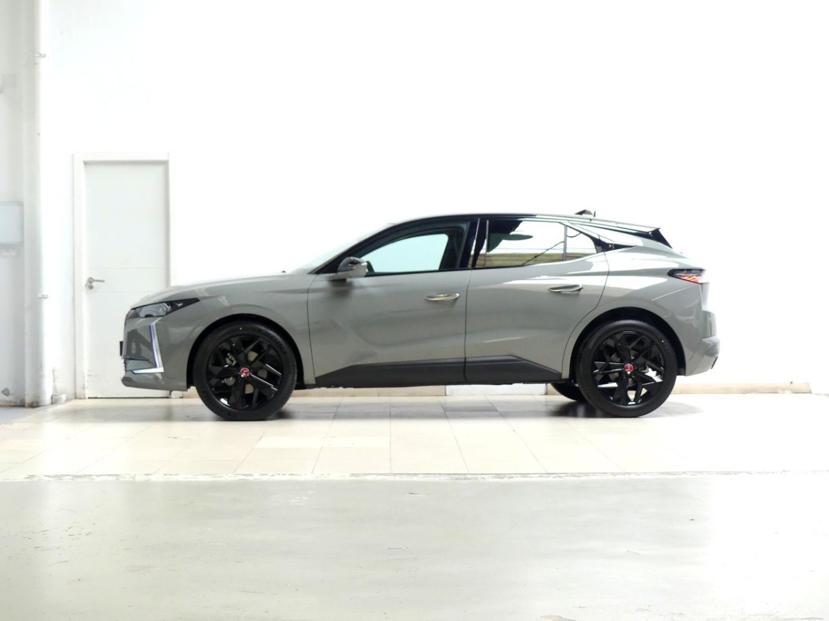 DS DS 4