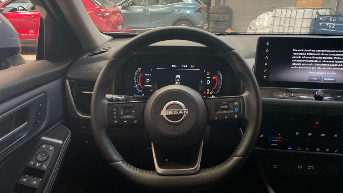 NISSAN X-TRAIL