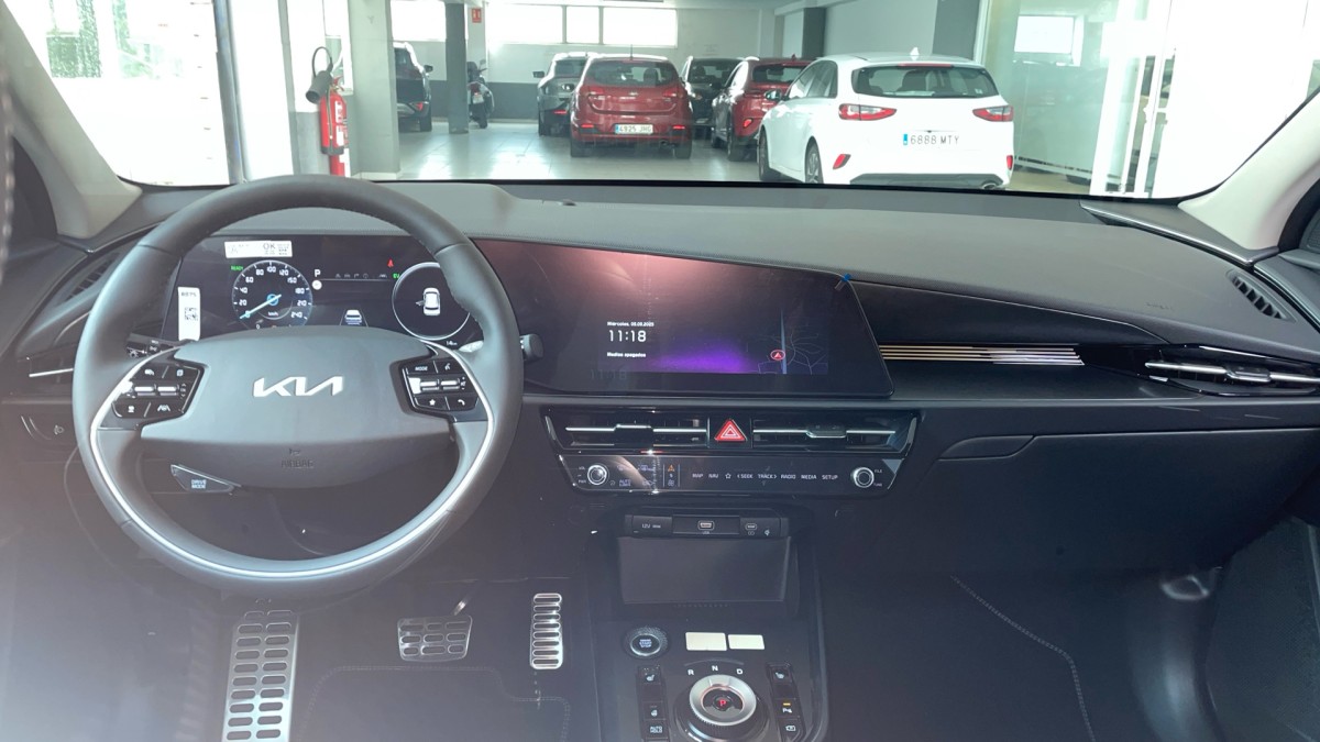 KIA NIRO