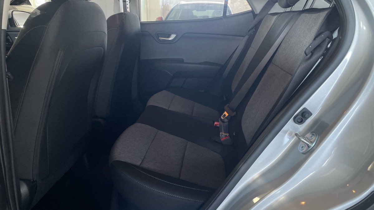 KIA STONIC