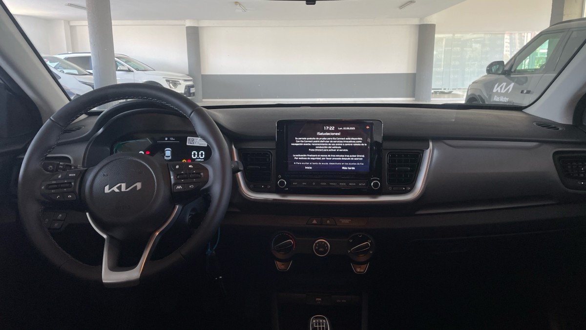 KIA STONIC