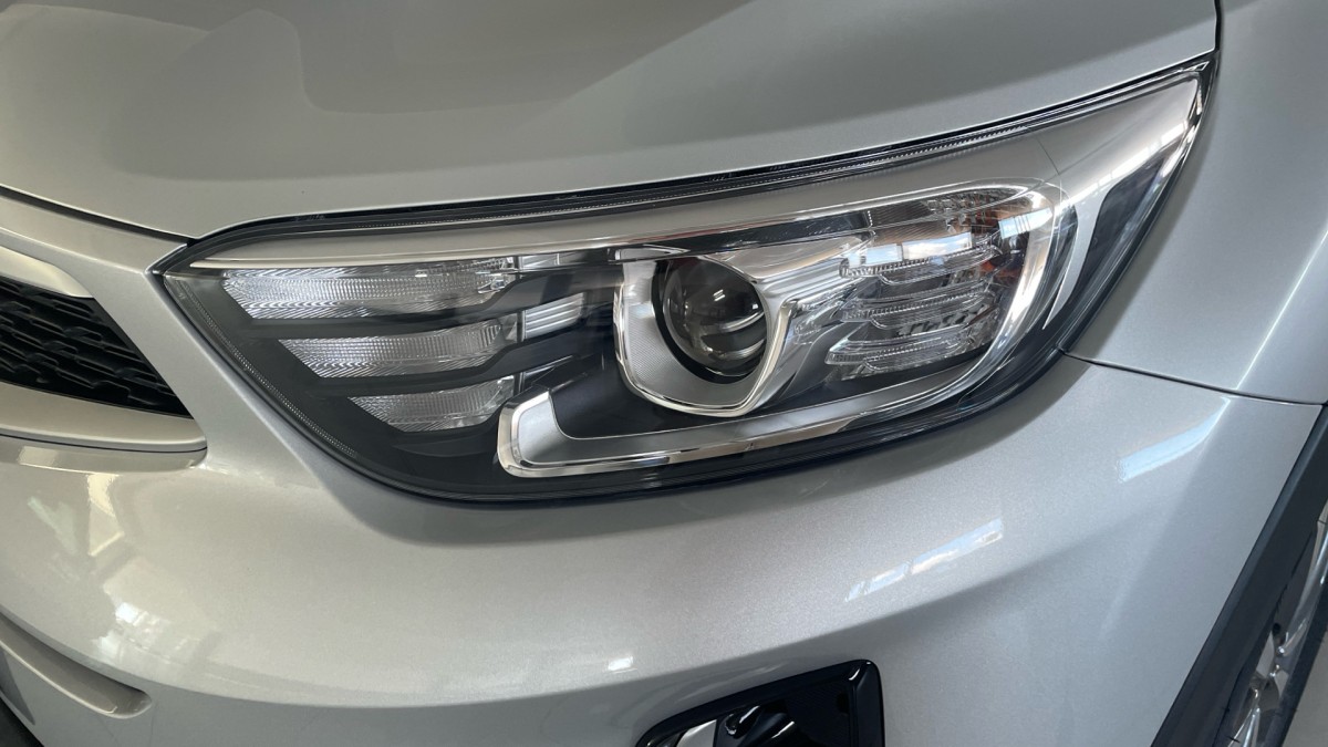 KIA STONIC