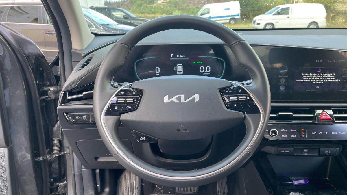 KIA NIRO