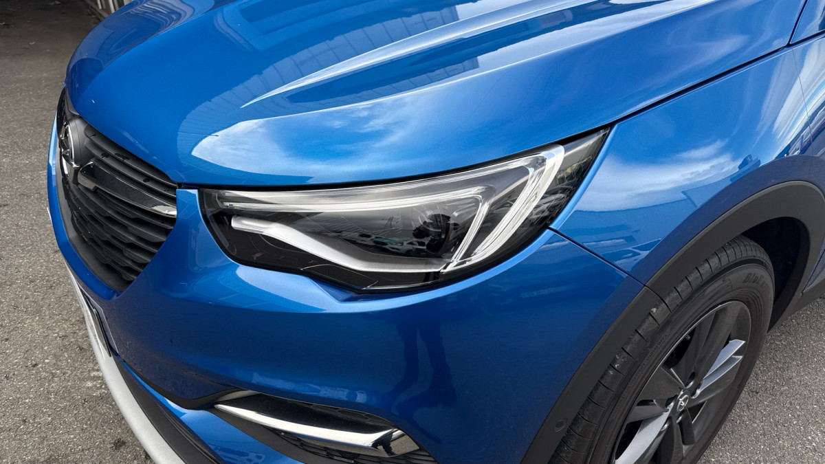 OPEL GRANDLAND X