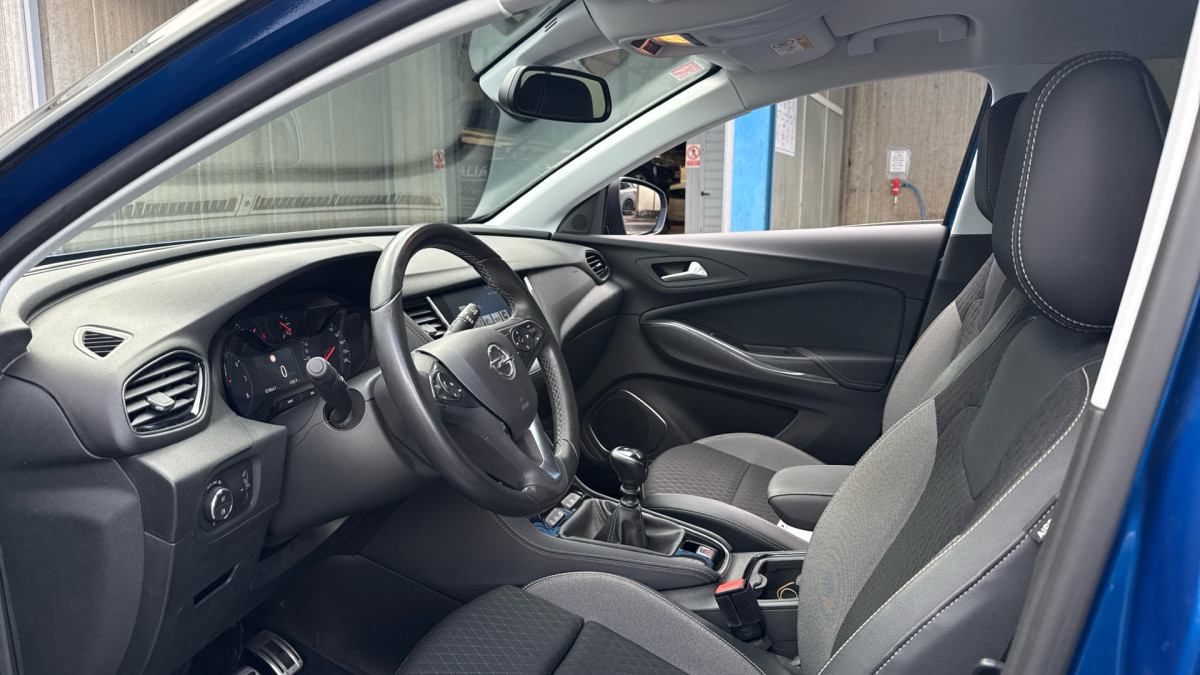 OPEL GRANDLAND X