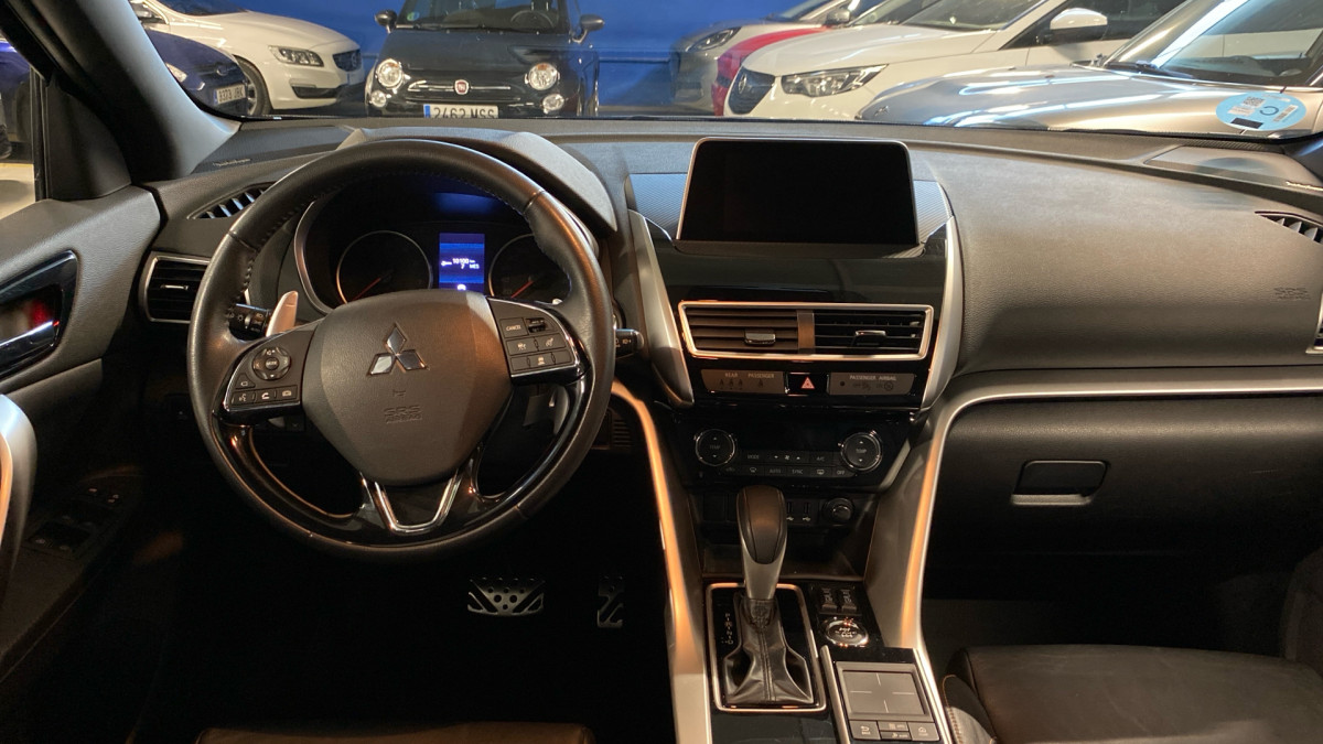 MITSUBISHI ECLIPSE CROSS