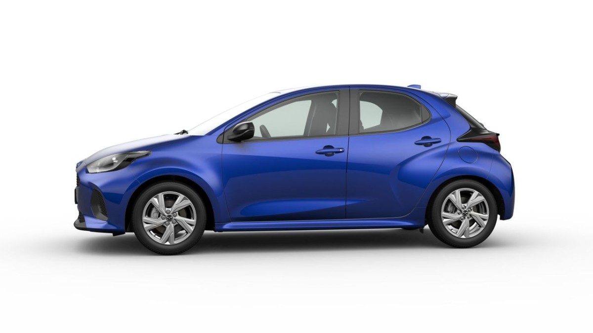 MAZDA 2