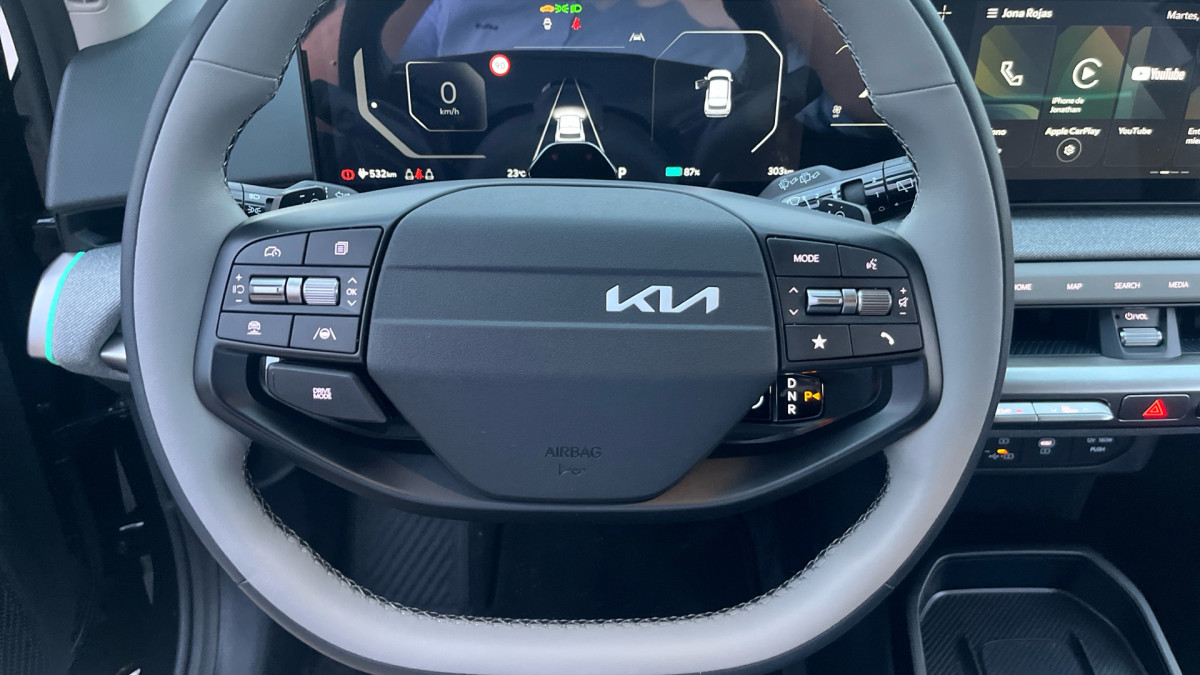 KIA EV4