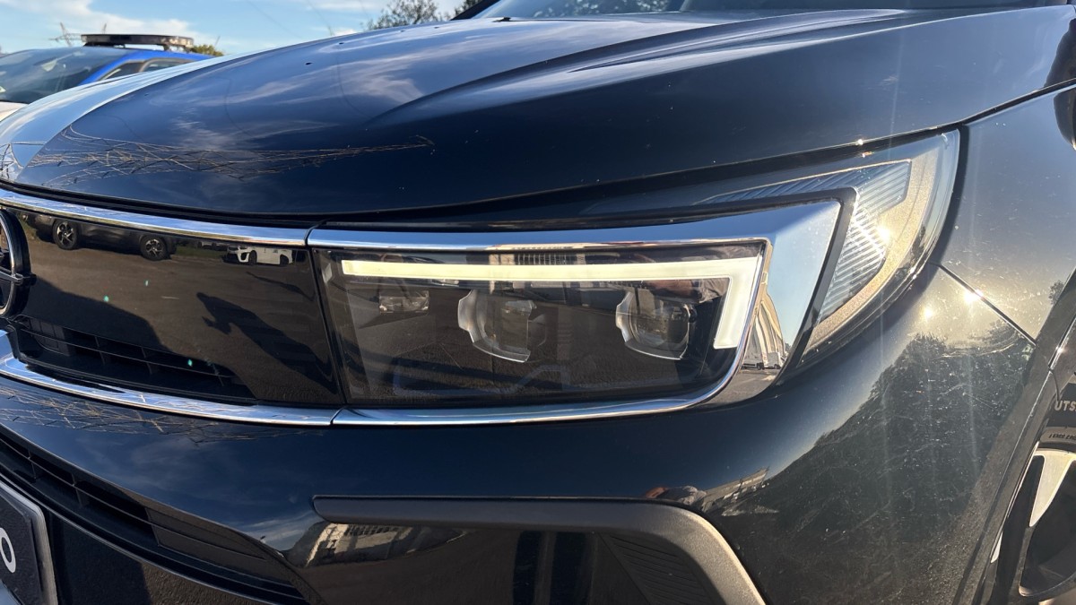 OPEL GRANDLAND X