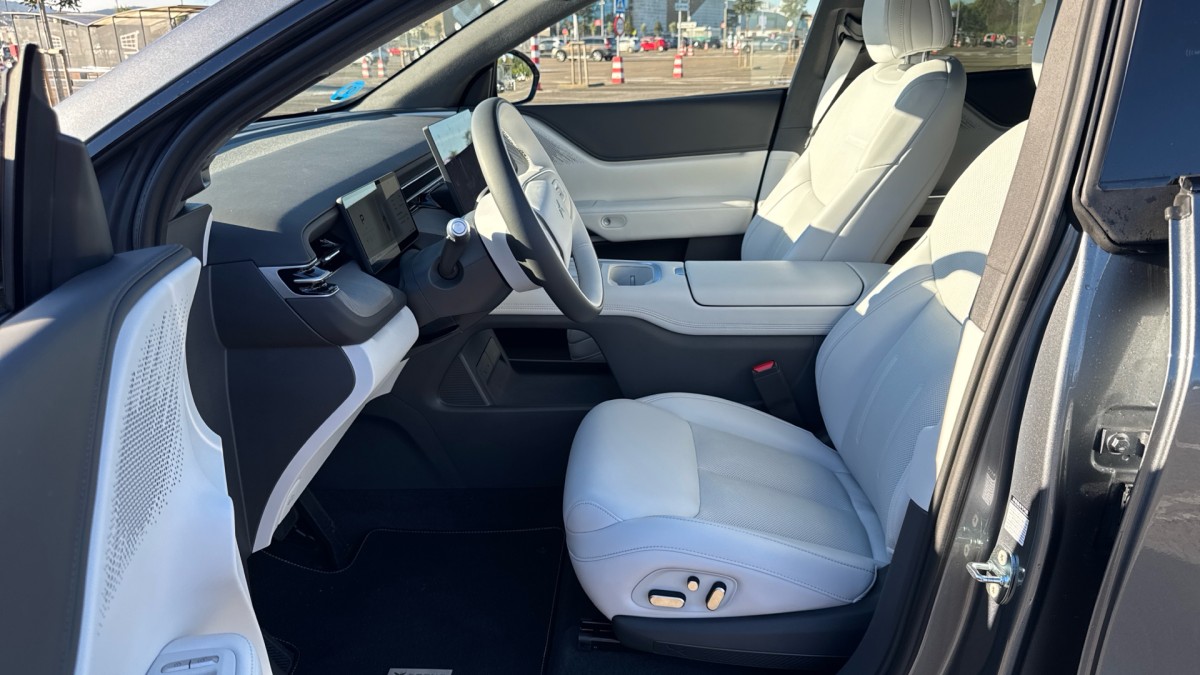 XPENG G6