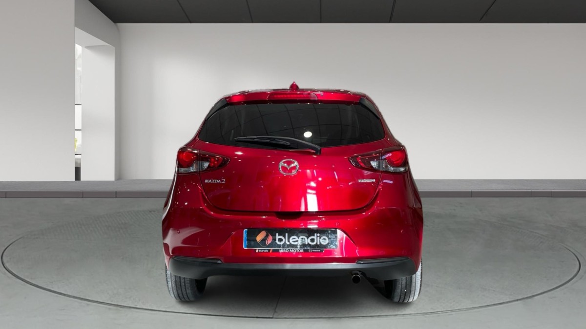 MAZDA 2