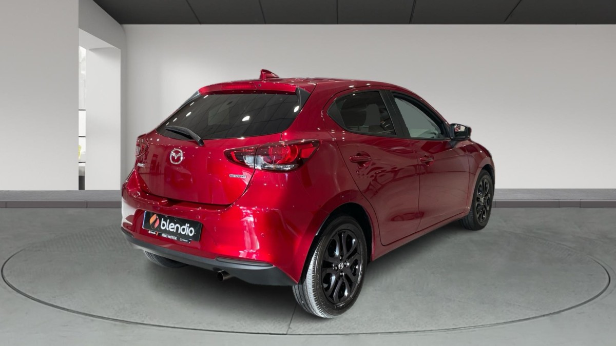 MAZDA 2