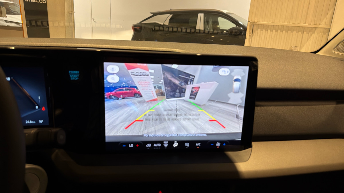 FORD TRANSIT COURIER