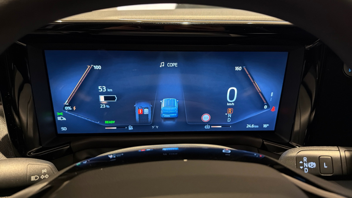 FORD TRANSIT COURIER