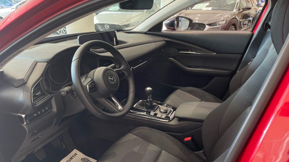 MAZDA CX-30