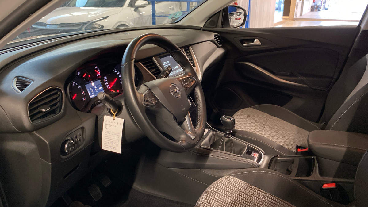 OPEL GRANDLAND X