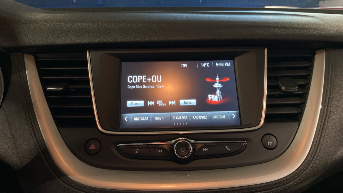 OPEL GRANDLAND X