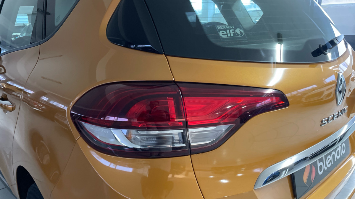 RENAULT SCENIC