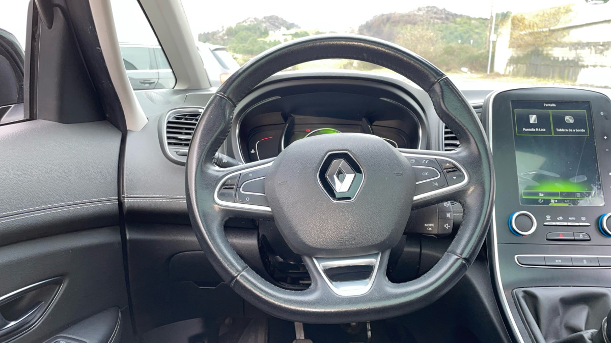 RENAULT GRAND SCENIC