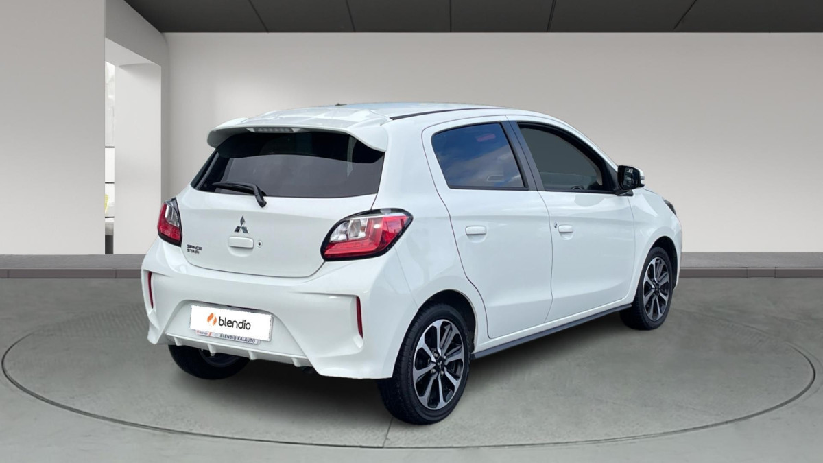 MITSUBISHI SPACE STAR