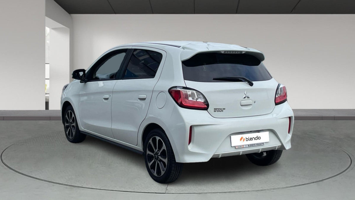 MITSUBISHI SPACE STAR