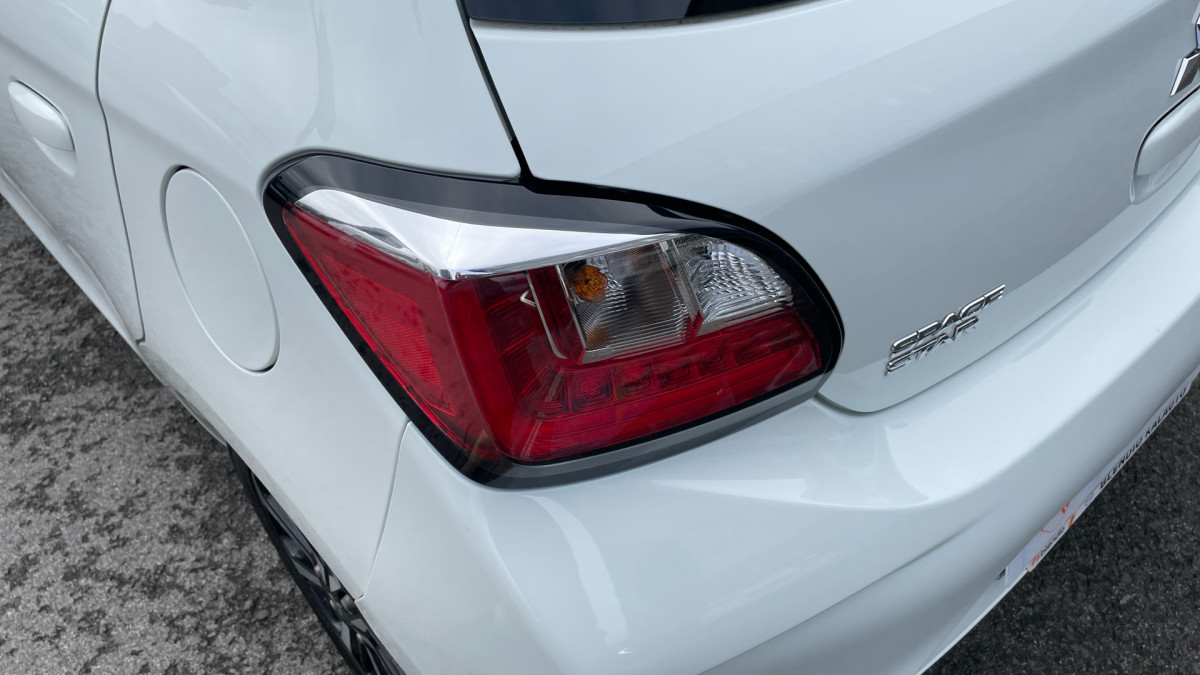 MITSUBISHI SPACE STAR