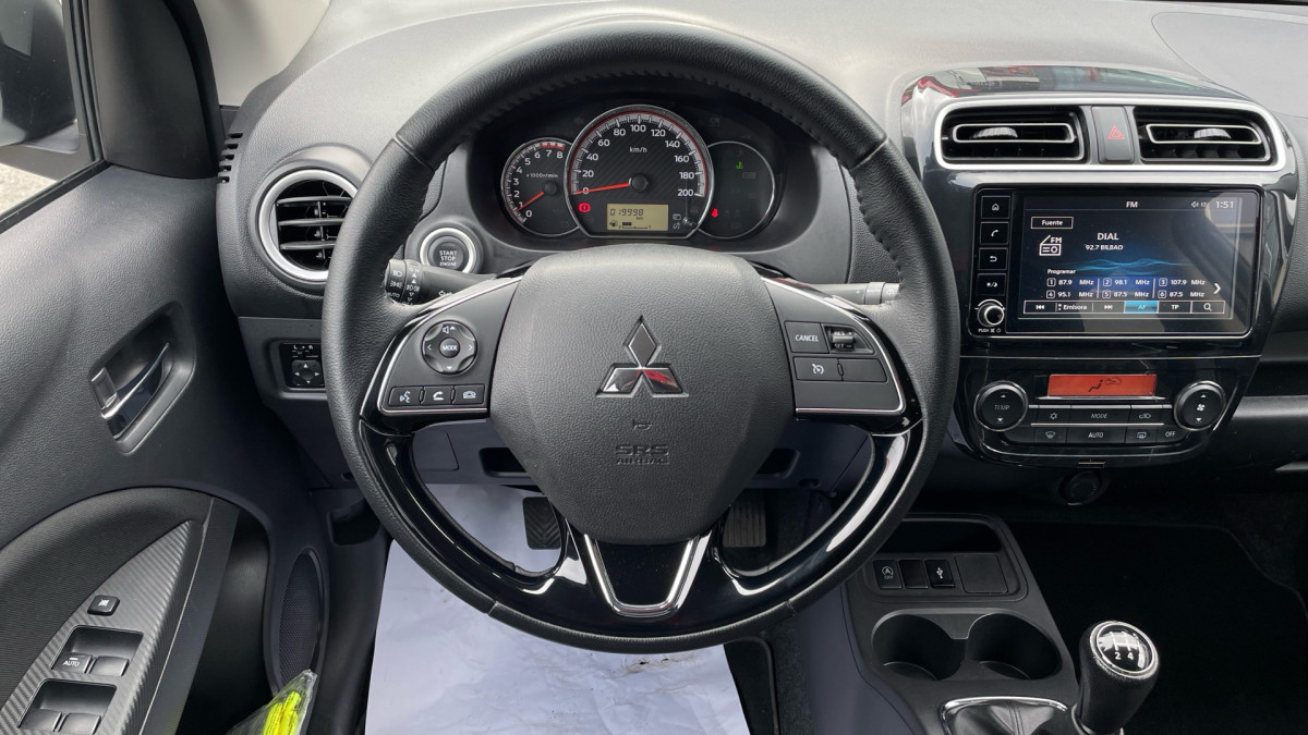 MITSUBISHI SPACE STAR